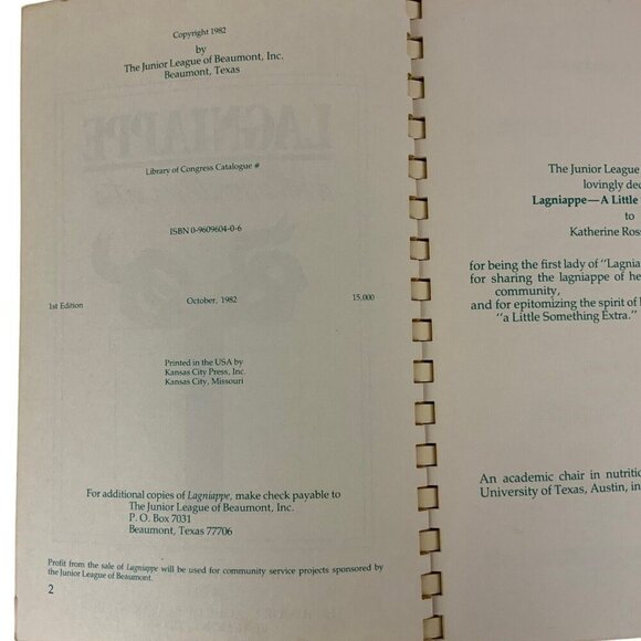 Beaumont Texas Junior League Lagniappe Cookbook First Edition 1982 Spiral Bound - Picture 4 of 15